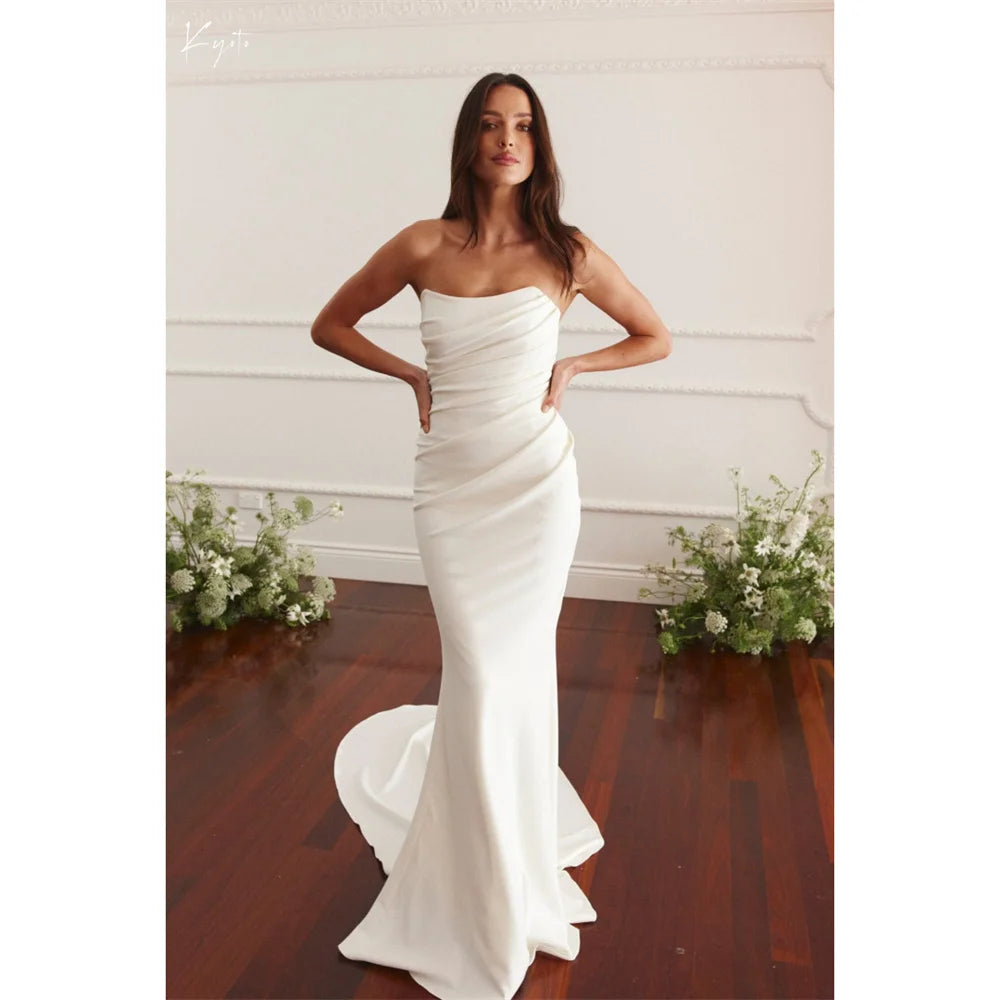 Kyoto Strapless Wedding Dress